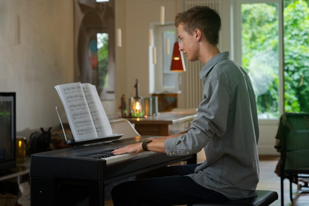 Veldhuis Pianoverhuur en -verkoop